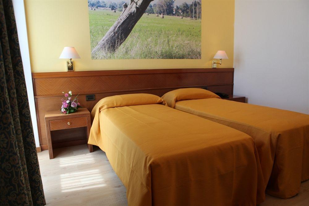 Euro Hotel Cascina Exteriör bild